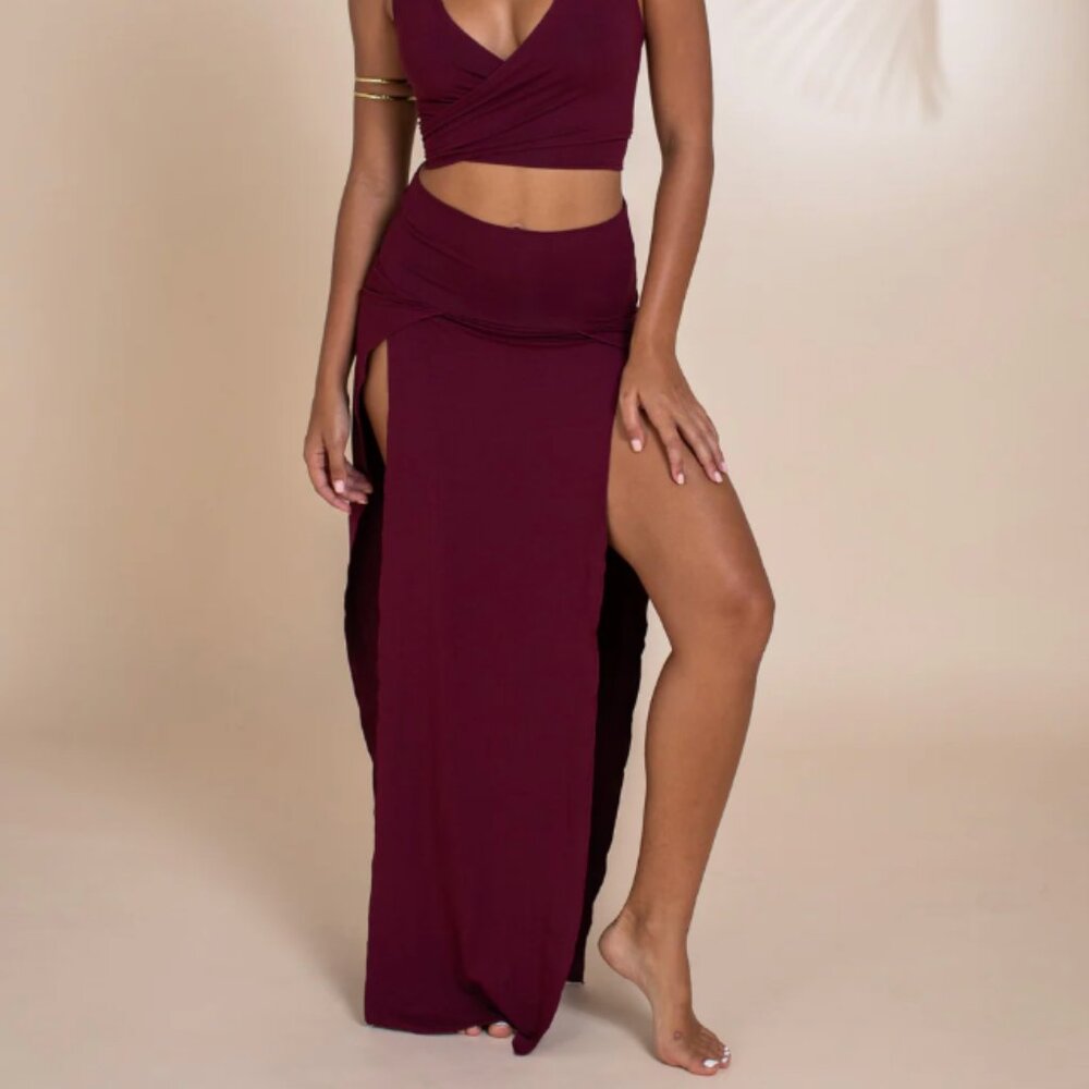 NWT  Cleopatra Slit Skirt - Scarlett Rose ROYAL CODES